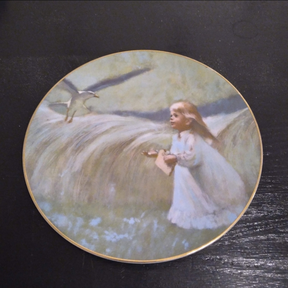 A FRIEND IN THE SKY Plate Precious Moments Collection Thornton Utz 1979